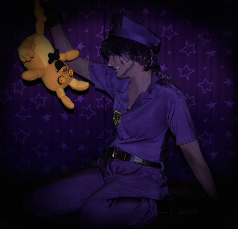 Модель: TheTravelingDuchess Персонаж: Purple Guy Профиль в соцсетях: http