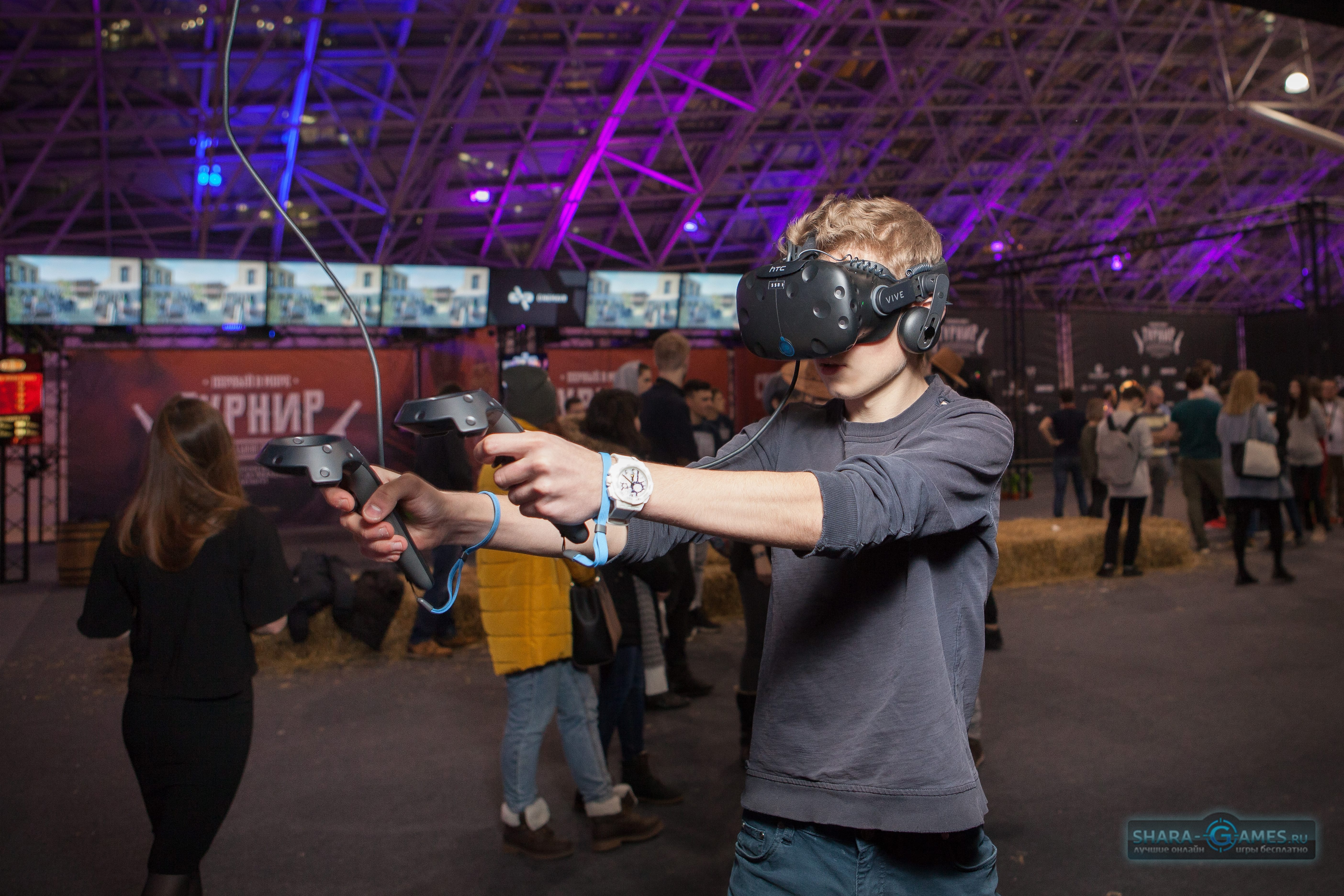 Поиграем в виртуальные игры. VR парк Афимолл. Парк виртуальной реальности Москва Сити. Афимолл Сити виртуальная реальность. Афимолл Сити VR.